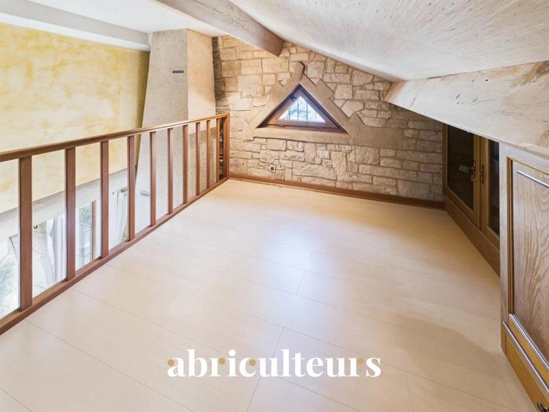 Maison ancienne - 180 m² - 7 pièces