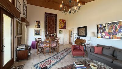 Villa - 178 m² - 6 pièces