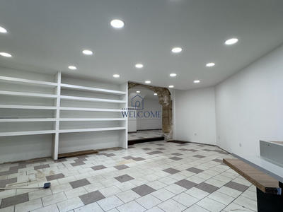 Local commercial - 132 m²