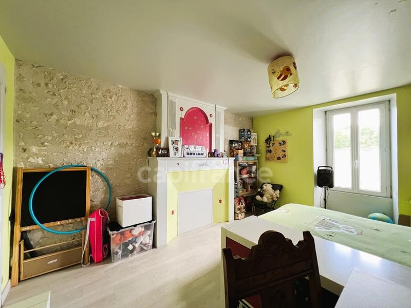 Maison - 137 m² - 4 pièces