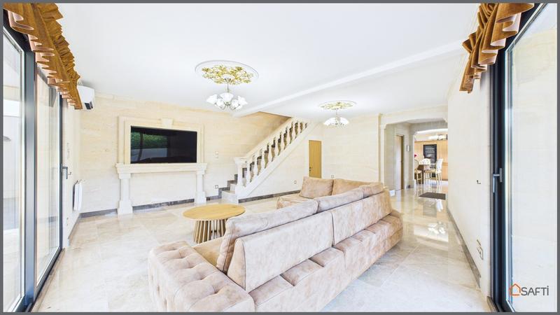 Maison - 101 m² - 6 pièces