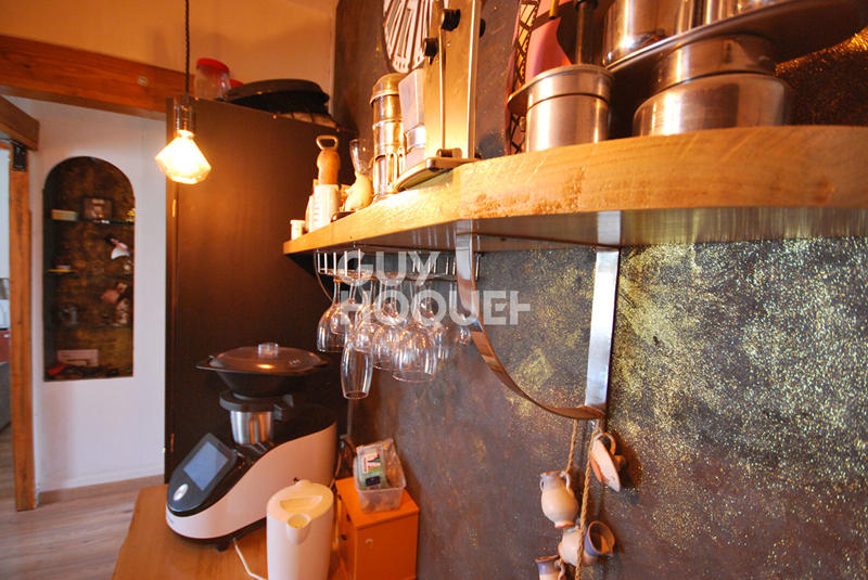 Appartement - 85 m² - 5 pièces