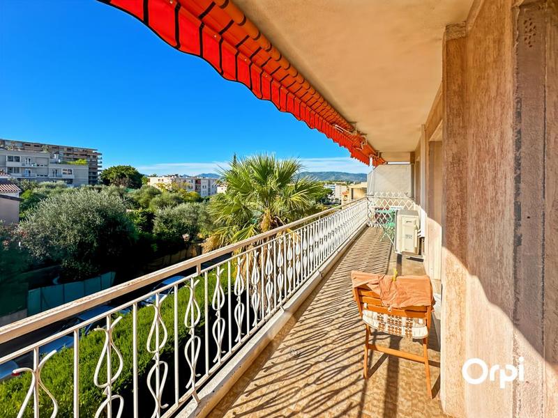 Appartement - 74 m² - 3 pièces