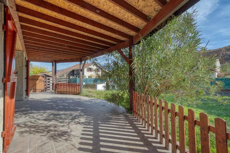 Maison - 160 m² - 7 pièces