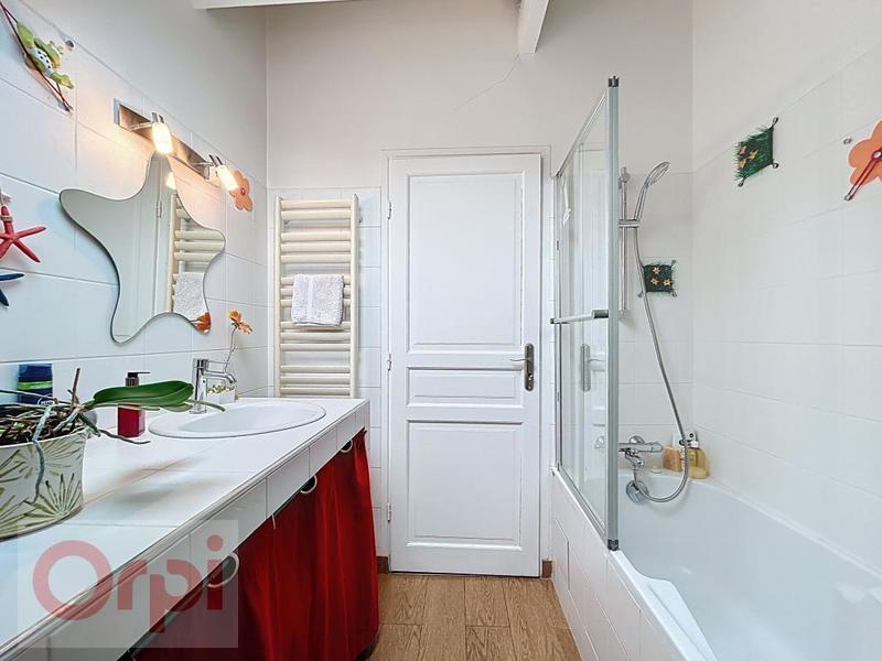 Maison - 131 m² - 6 pièces