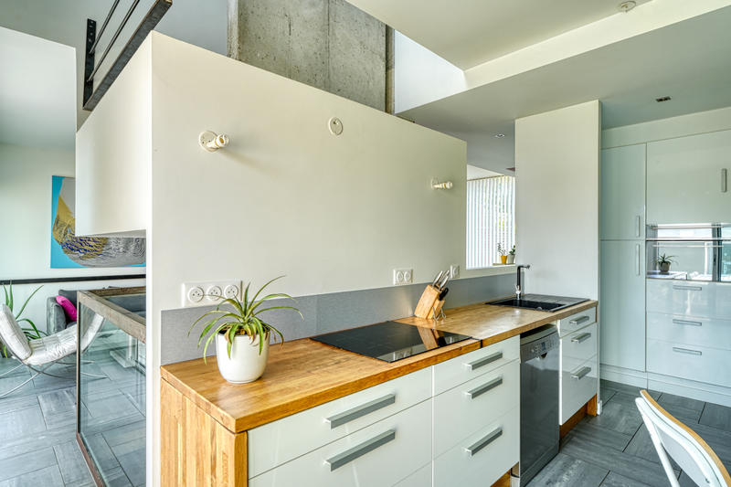 Maison - 97 m² - 5 pièces