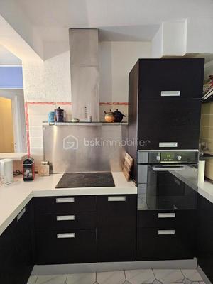 Appartement - 82 m² - 3 pièces