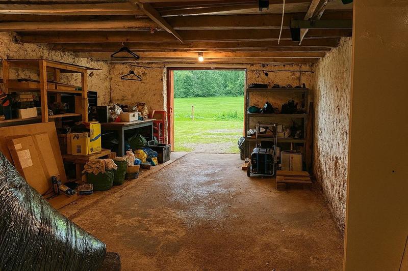 Maison en pierre - 200 m² - 5 pièces