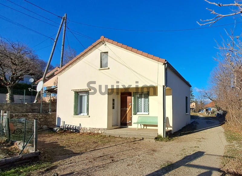 Maison - 76 m² - 5 pièces