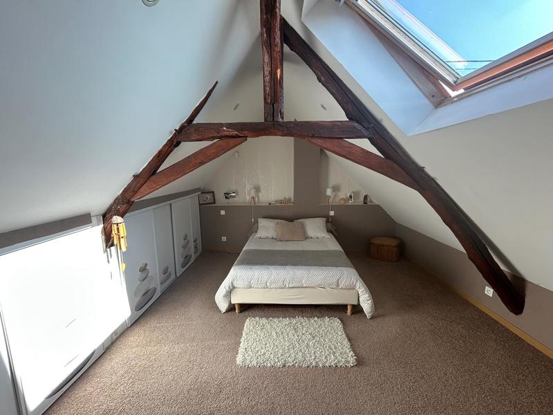 Maison - 150 m² - 10 pièces