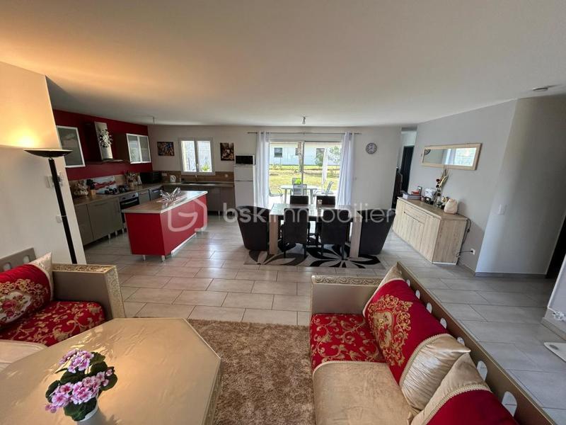 Maison - 116 m² - 4 pièces