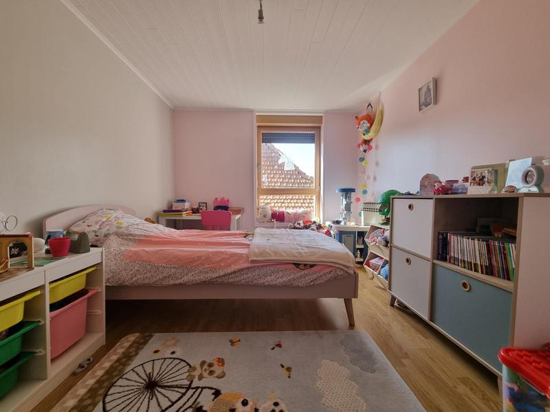 Maison - 208 m² - 9 pièces