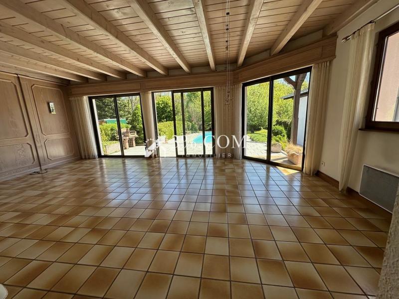 Maison - 169 m² - 5 pièces