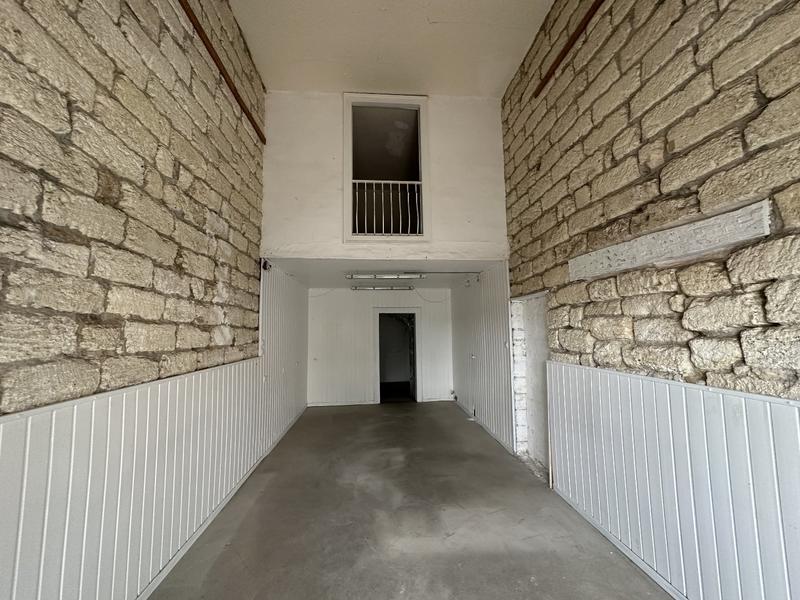 Local d'activités - 50 m² - 3 pièces