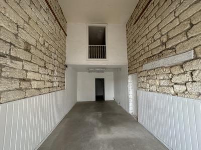 Local d'activités - 50 m² - 3 pièces