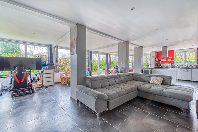 Maison - 122 m² - 5 pièces