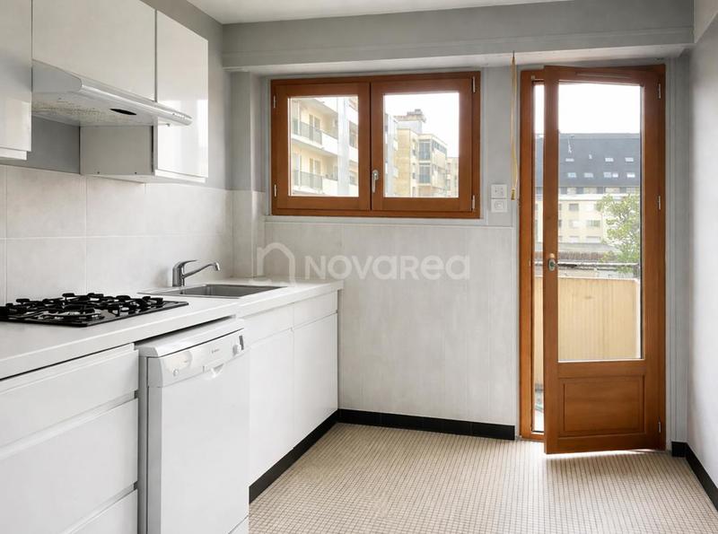 Appartement - 79 m² - 4 pièces