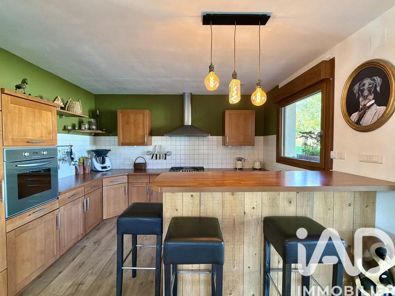 Maison - 147 m² - 6 pièces