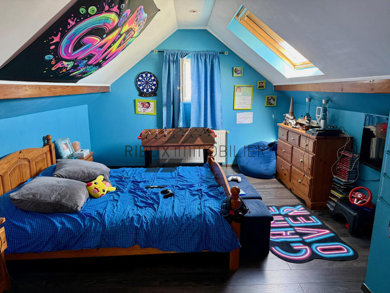 Propriété - 105 m² - 5 pièces