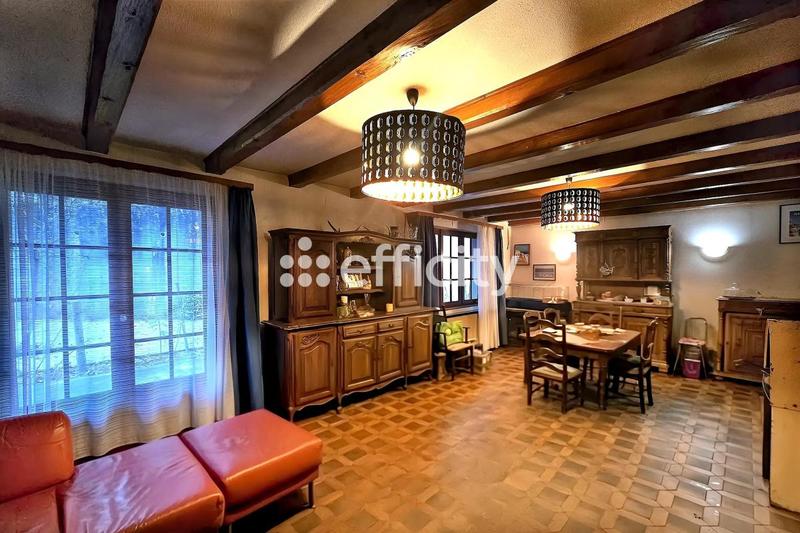 Maison - 183 m² - 6 pièces