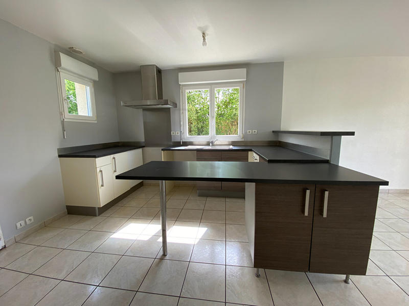 Maison - 98 m² - 4 pièces