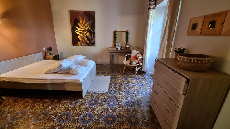 Mas - 293 m² - 11 pièces