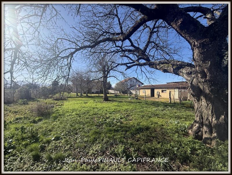 Maison - 163 m² - 8 pièces