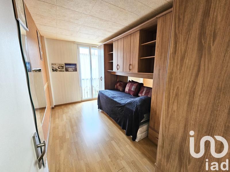 Appartement - 80 m² - 5 pièces