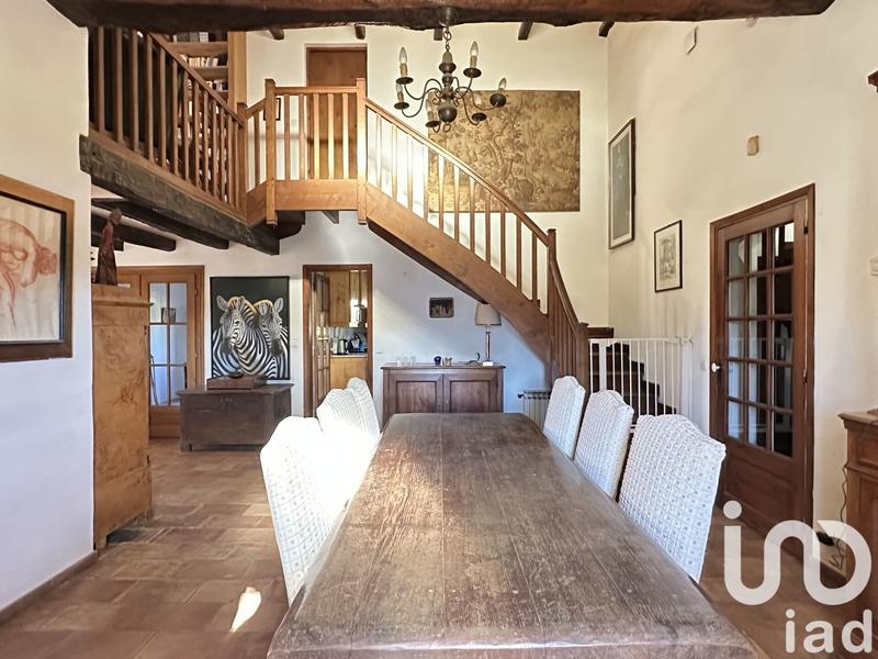 Maison - 190 m² - 6 pièces