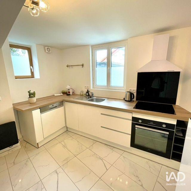 Maison - 76 m² - 4 pièces