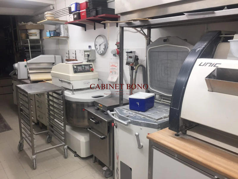 Fonds de commerce - 150 m²