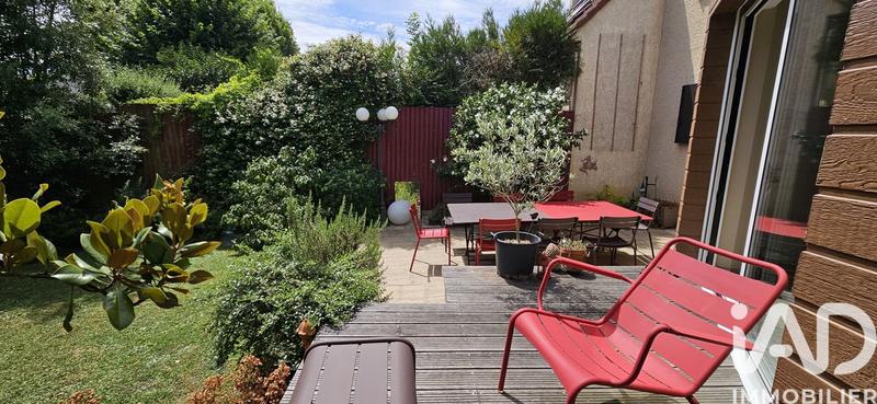 Maison - 121 m² - 5 pièces