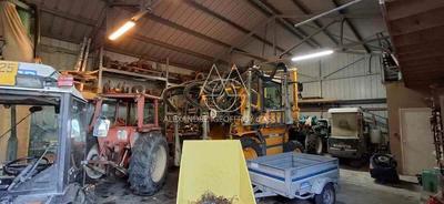 Propriété - 650 m² - 8 pièces