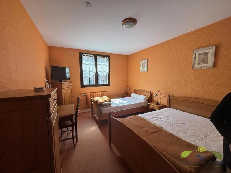 Immeuble - 910 m² - 25 pièces