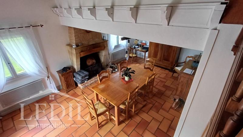 Maison - 122 m² - 5 pièces