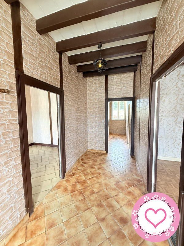 Maison - 93 m² - 4 pièces