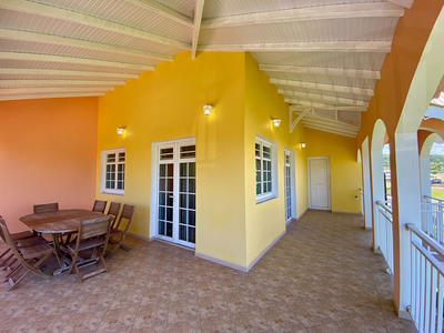 Appartement - 102 m² - 4 pièces