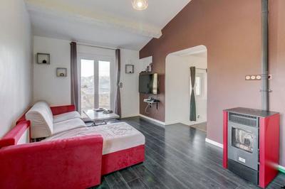 Maison de village - 103 m² - 6 pièces