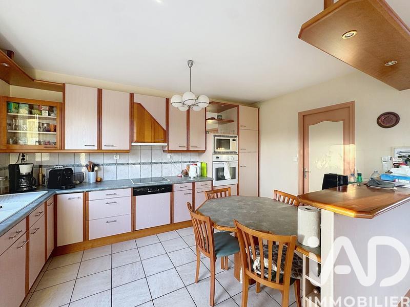 Maison - 158 m² - 7 pièces