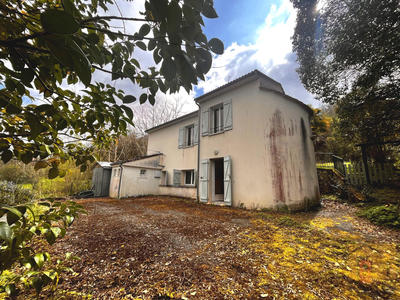 Maison - 92 m² - 3 pièces