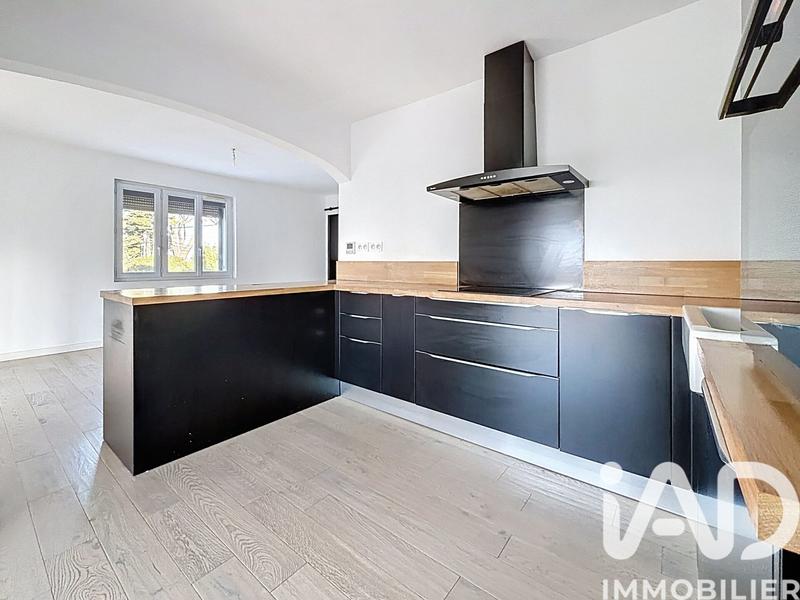 Maison - 110 m² - 5 pièces