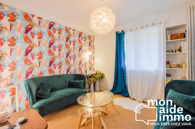 Appartement - 88 m² - 6 pièces