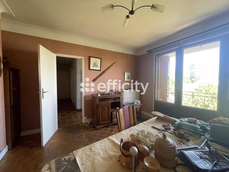 Maison - 98 m² - 4 pièces