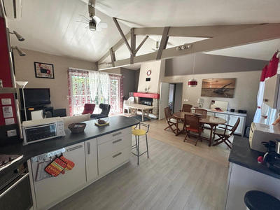 Maison - 84 m² - 4 pièces