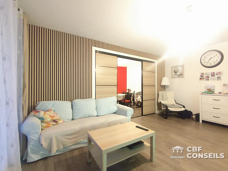 Appartement - 95 m² - 4 pièces