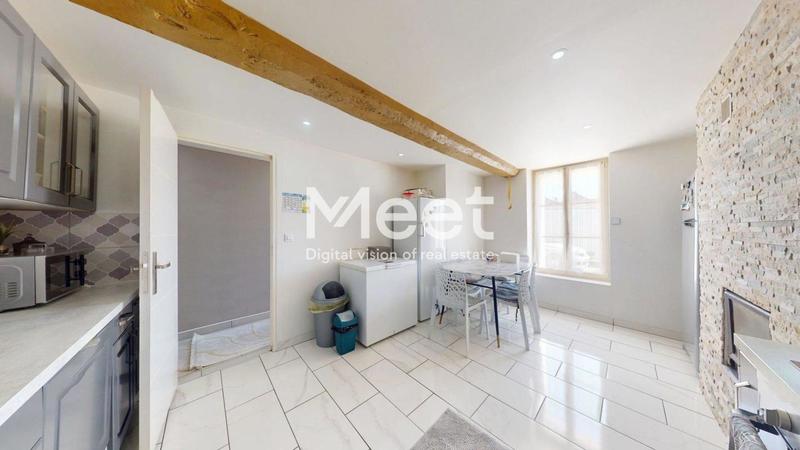Maison - 140 m² - 4 pièces