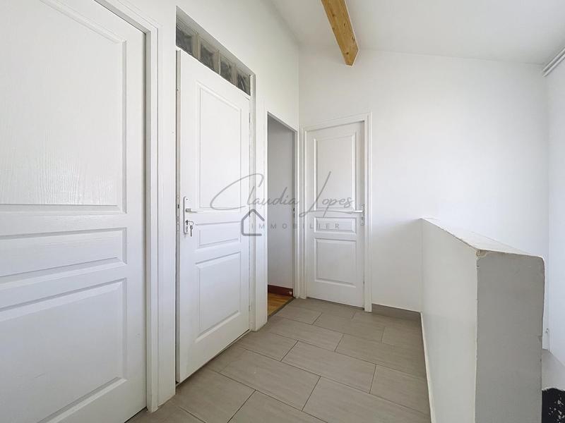 Maison - 160 m² - 8 pièces