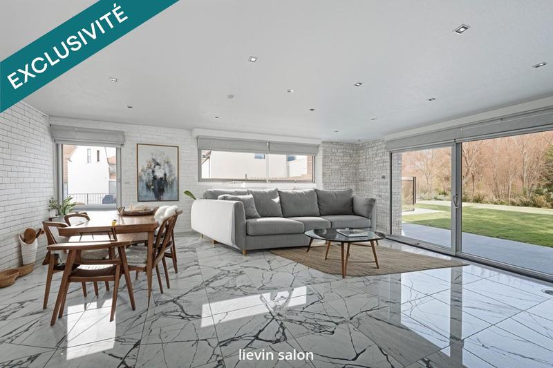 Maison - 215 m² - 7 pièces