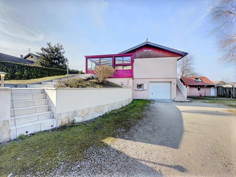 Maison - 163 m² - 5 pièces