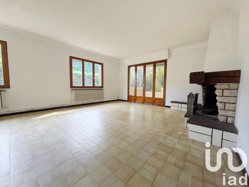 Maison - 212 m² - 8 pièces